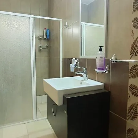 Tatil Evi With Garden And Sea View In Gundogan - *
